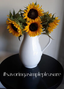 Sunflowers-3-hashtag